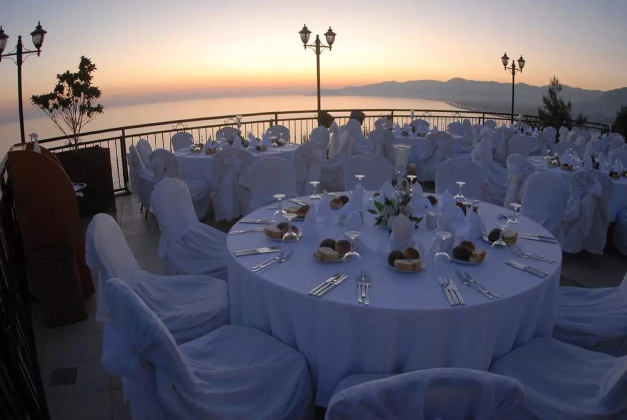 UTOPIA_SHABAVIZ (13).jpg